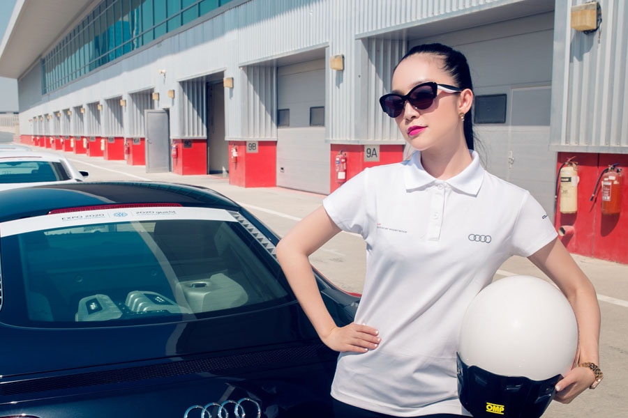 Linh Nga doi nang xem dua xe o Dubai hinh anh