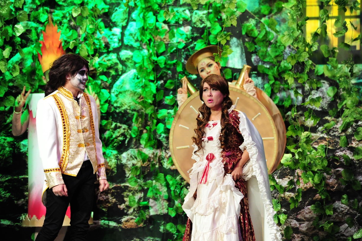 Duong Trieu Vu doi dau Thanh Thuy hinh anh