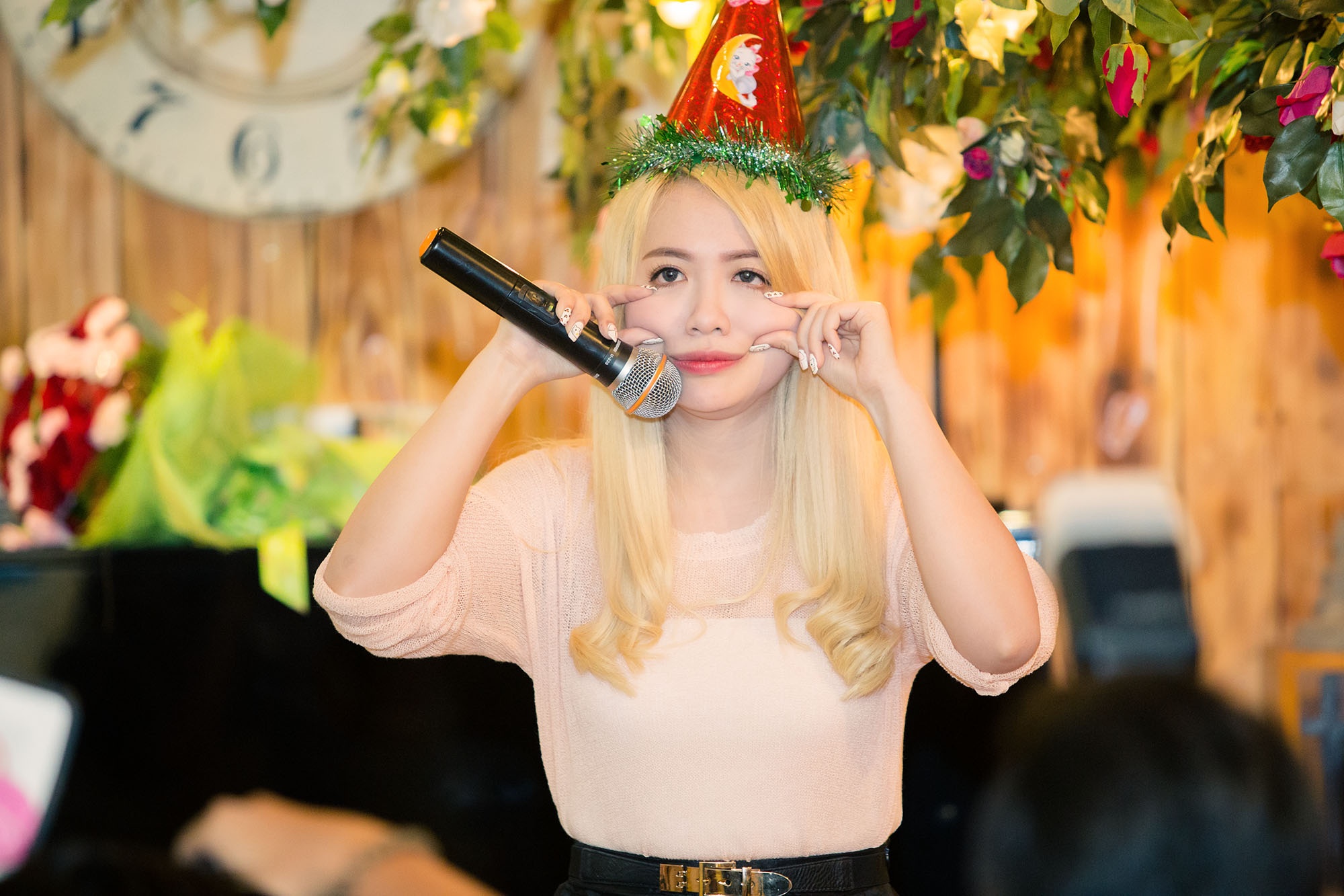 Mi-A ke toi xau Hoai Lam truoc mat fan hinh anh