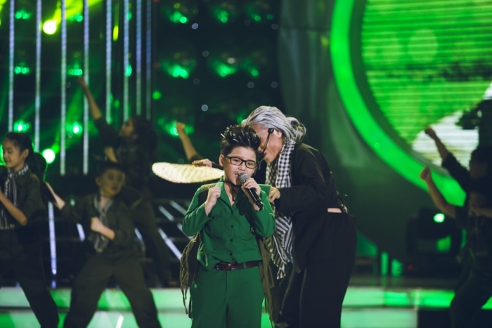 Gia Bao - Thu Phuong hoa Dam Vinh Hung hinh anh