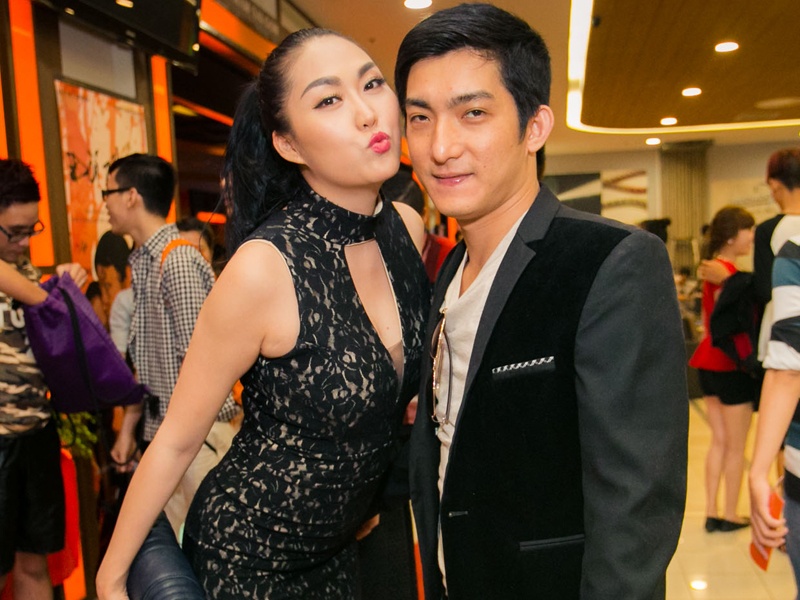 Chong Phi Thanh Van nguong vi bi hon giua chon dong nguoi hinh anh