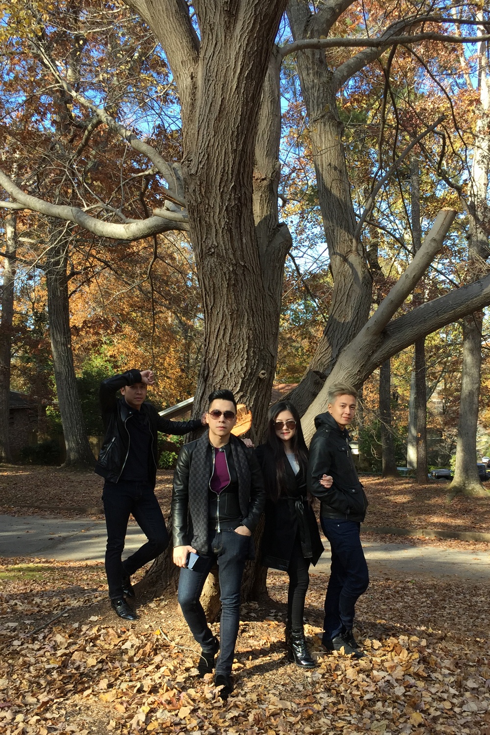 Hiện tại, The Men đã hoàn thành xong những khâu cuối cùng và chuẩn bị cho giới thiệu đến khán giả DVD mới nhất mang tên Nếu không thể đến với nhau.