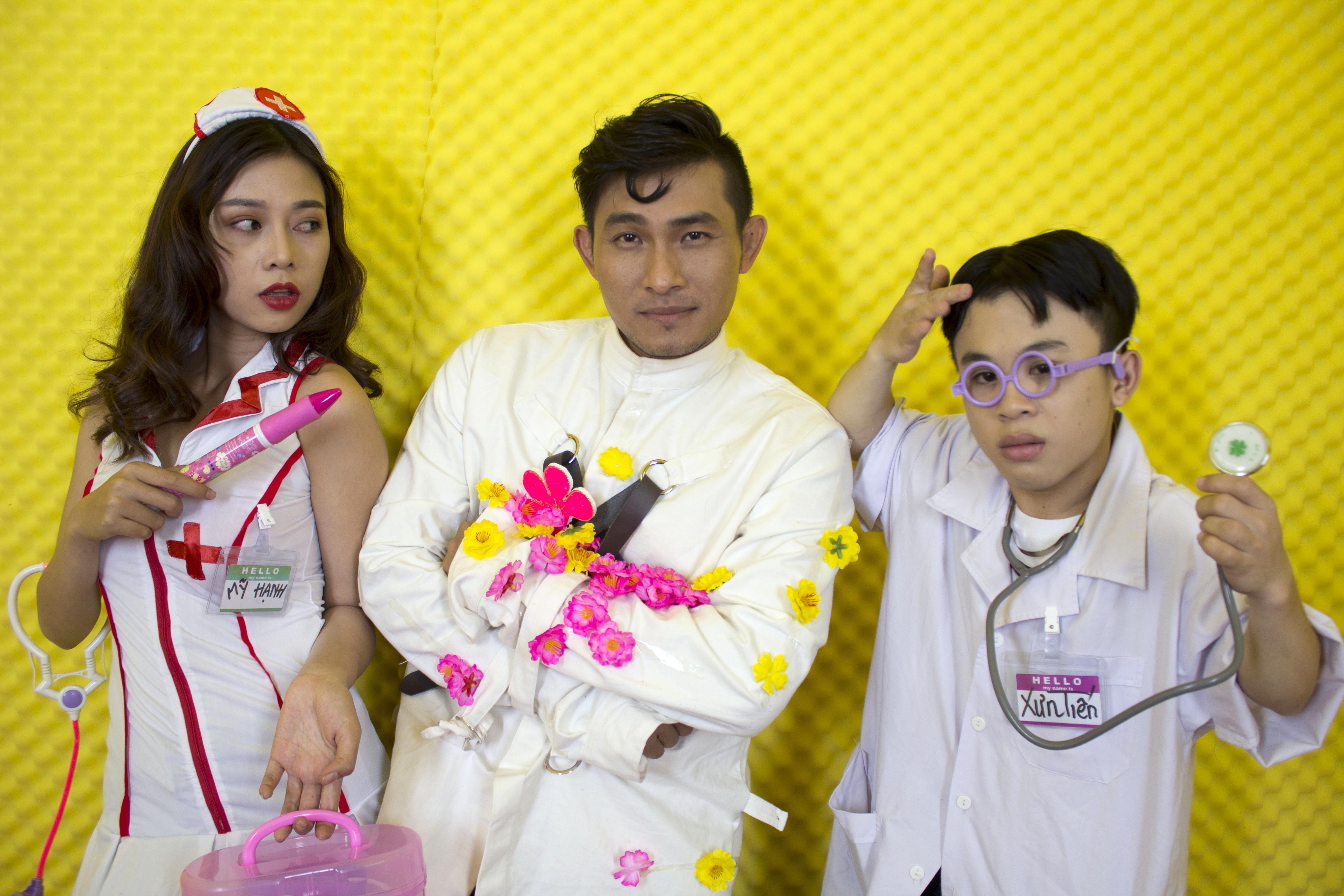 Nguyen Hong An moi chang trai 1,26m khuay dong ngay xuan hinh anh