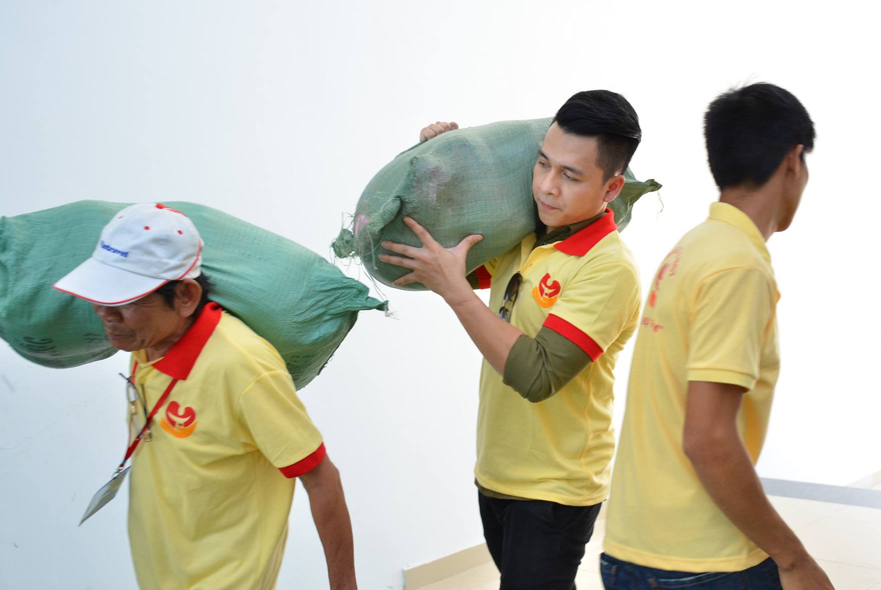 Tien Dung The Men lam tu thien sau on ao tinh cam hinh anh