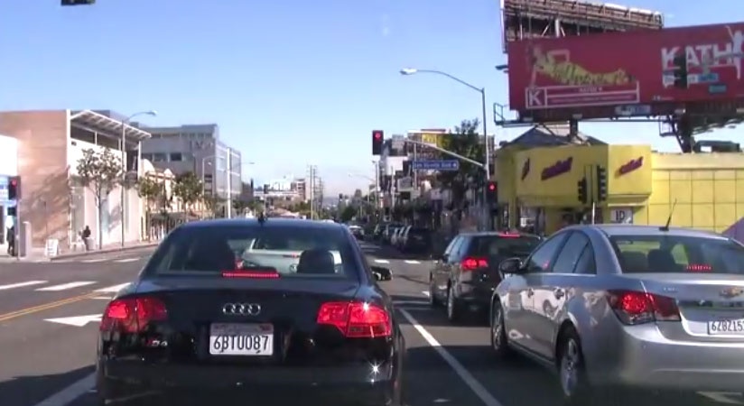 16 phut lai xe tu Los Angeles den Las Vegas bang Timelapse hinh anh