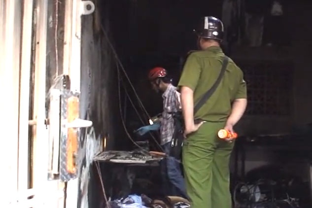 Co so may bi thieu rui, khu dan cu hoang so hinh anh