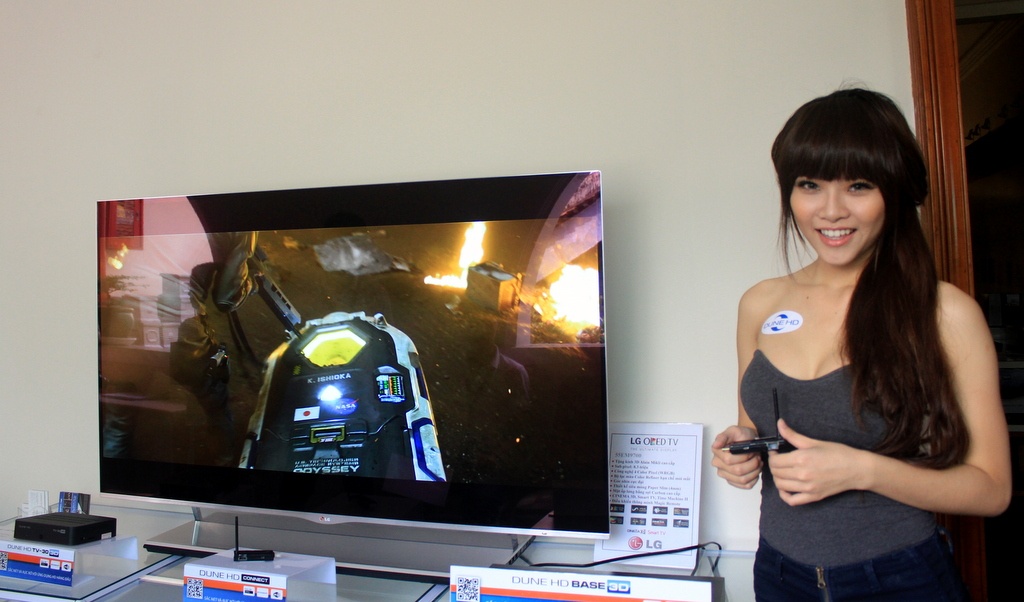 Trien lam am thanh tien ty o Sai Gon hinh anh