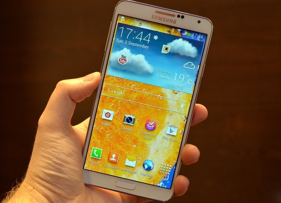 Galaxy Note 3 chinh hang gia 16.990.000 dong hinh anh