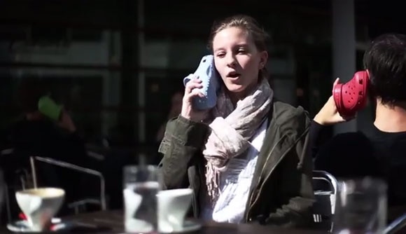 Quang cao 'dep' iPhone 5C nhieu mau gay sot hinh anh