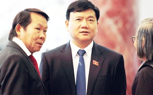 Doanh nhan o nghi truong: Su dich chuyen lang le hinh anh