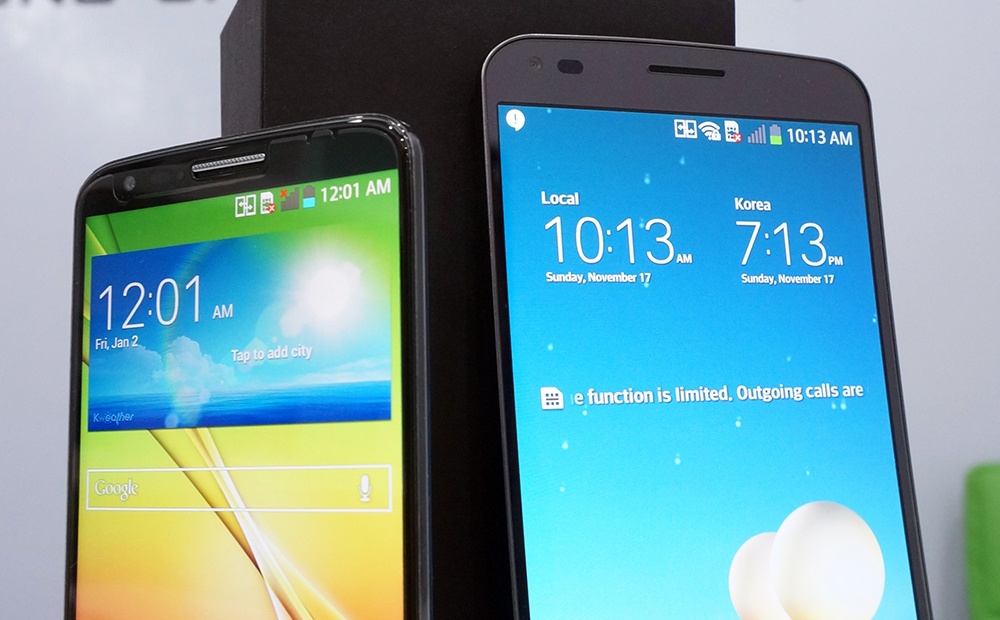LG G Flex so dang va cau hinh voi LG G2 hinh anh