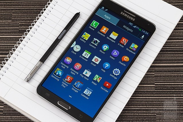 Galaxy Note 3 gia re se co mau xanh com la mat hinh anh