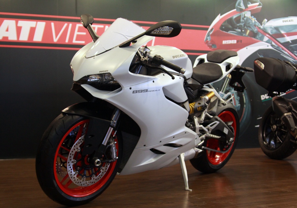 Ducati 899 Panigale chinh hang dau tien tai Viet Nam hinh anh