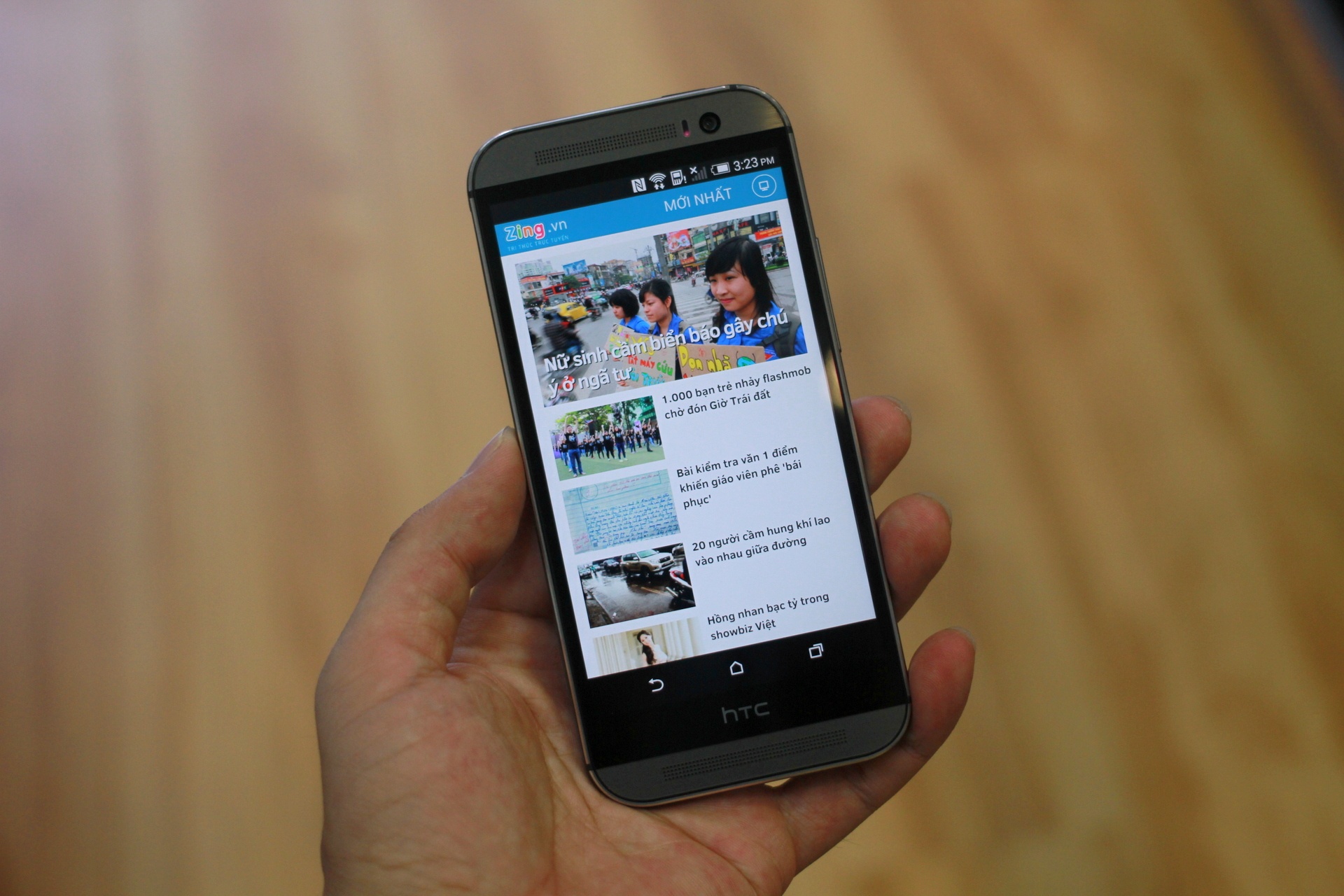 Thực tế một vài tính năng cho thấy, máy khá mượt.