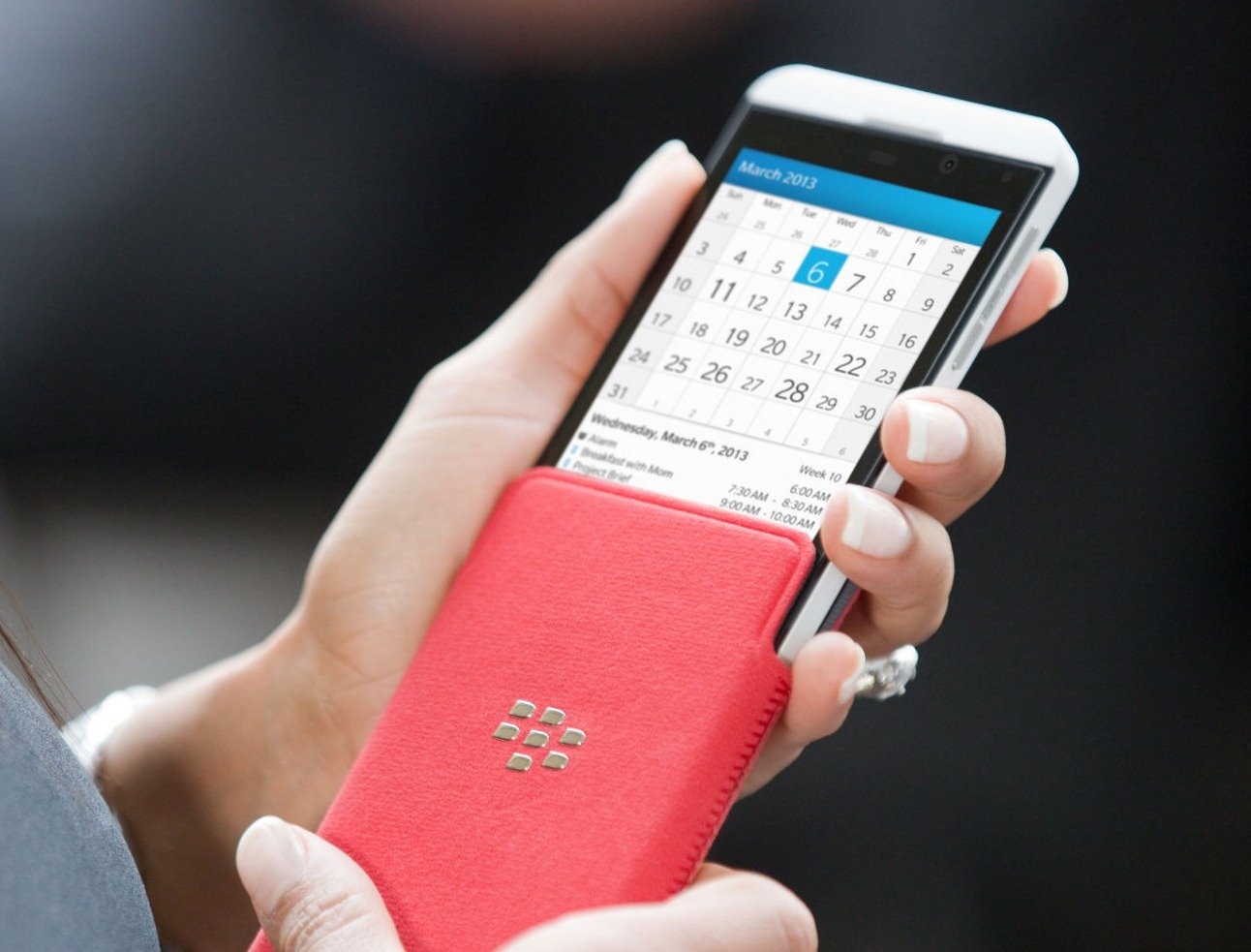 Vi sao BlackBerry Z10 la smartphone tot nhat VN? hinh anh