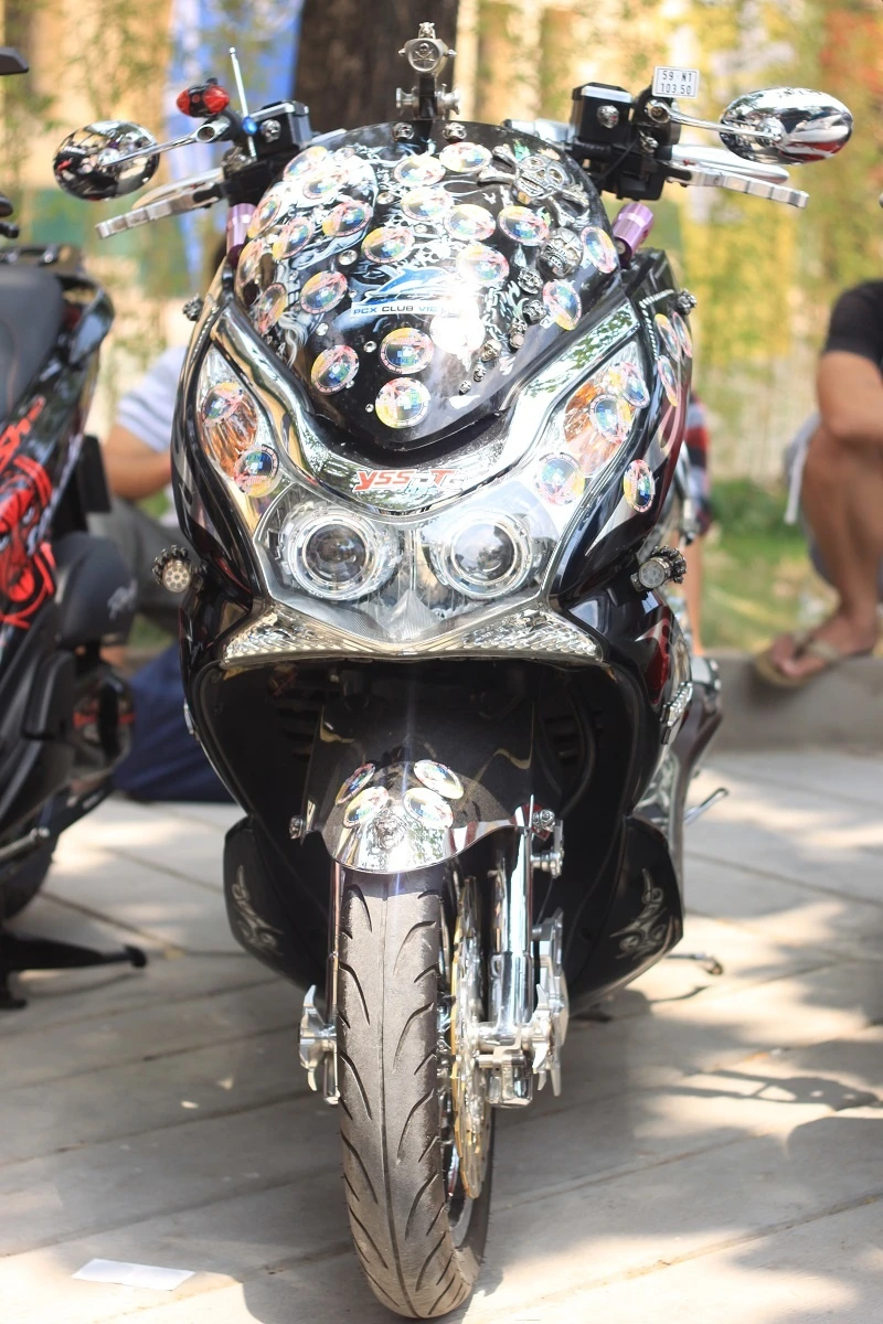 Nó chiếm được cảm tình của số đông với lượng like áp đảo.