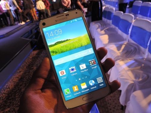 Samsung va Apple bi cac doi thu Trung Quoc chiem thi phan hinh anh