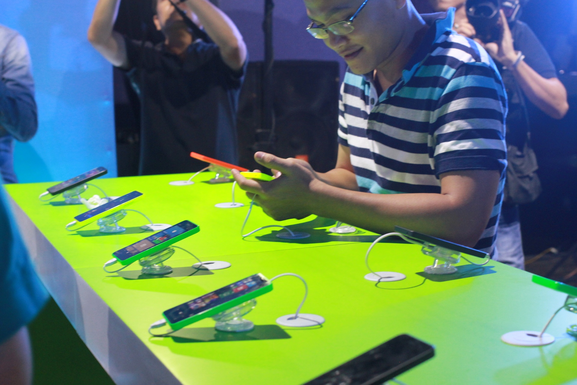 Toan canh su kien ra mat Nokia Lumia 630 tai Viet Nam hinh anh