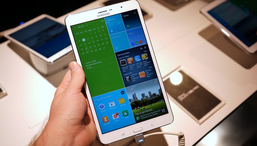 Loat may tinh bang vua co mat tai Viet Nam hinh anh