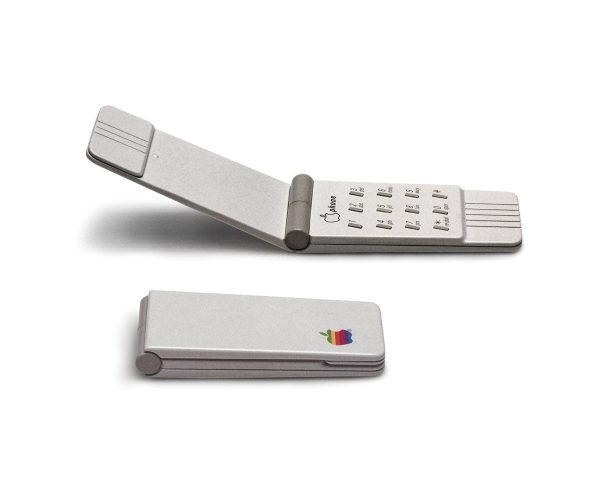 Một điện thoại vỏ sò nguyên mẫu của Apple.