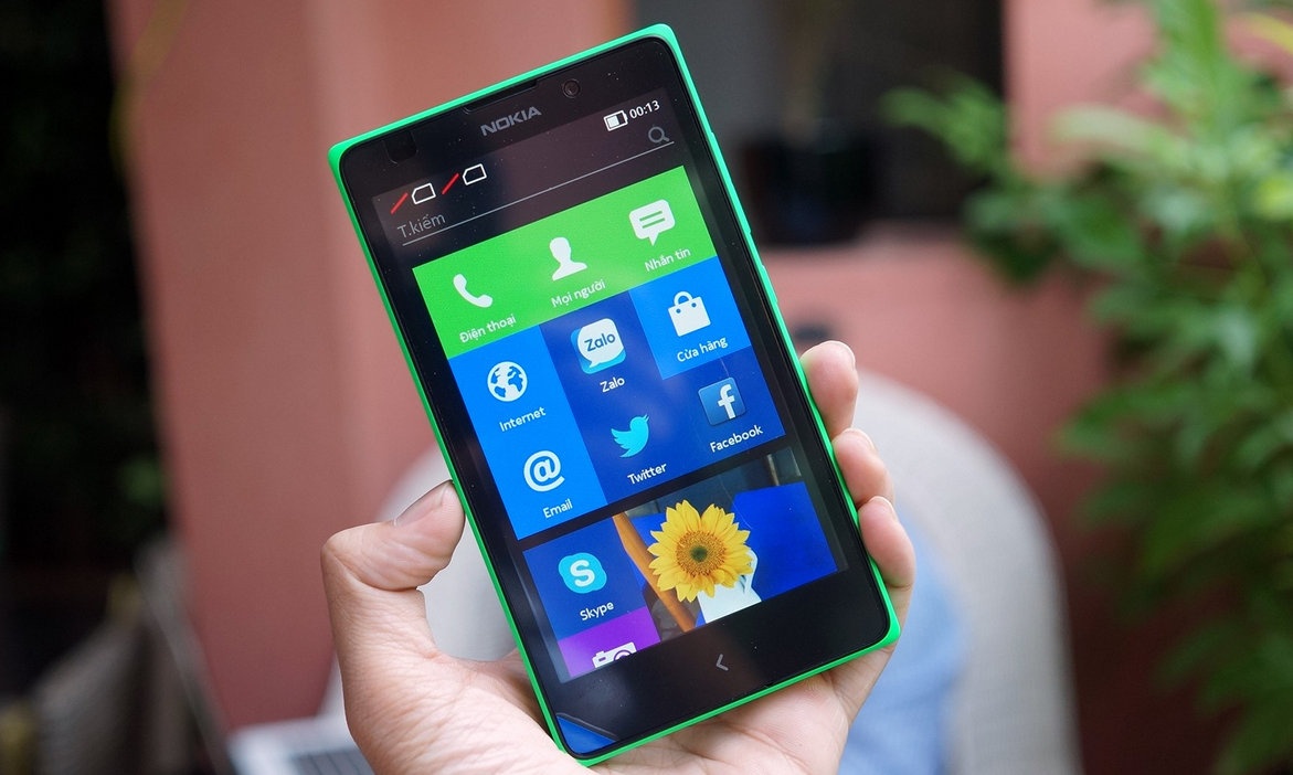 Danh gia nhanh Nokia XL: May dep, man hinh lon va gia tot hinh anh