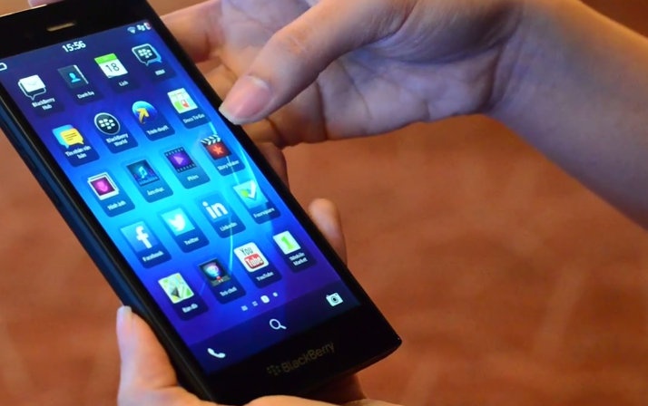 BlackBerry Z3 canh tranh quyet liet voi Zenfone, Nokia XL hinh anh