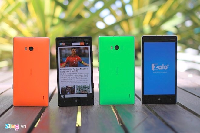 Máy sẽ có mặt trên các kệ hàng khoảng 10/7. Ảnh: Quốc Huy.