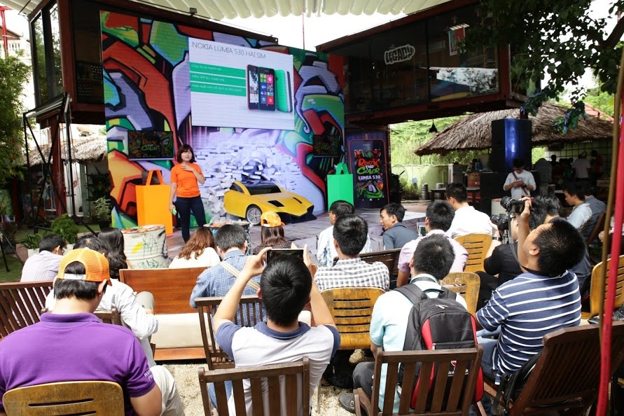 'Di dong co ban rat quan trong va Nokia tiep tuc ban o VN' hinh anh