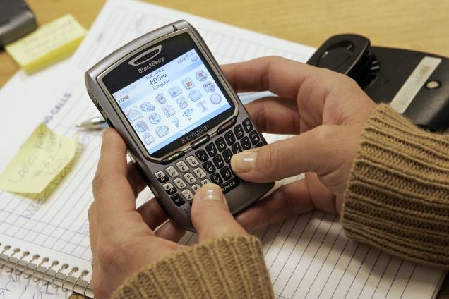 BlackBerry 8700 - chiec smartphone huyen thoai cua RIM o VN hinh anh