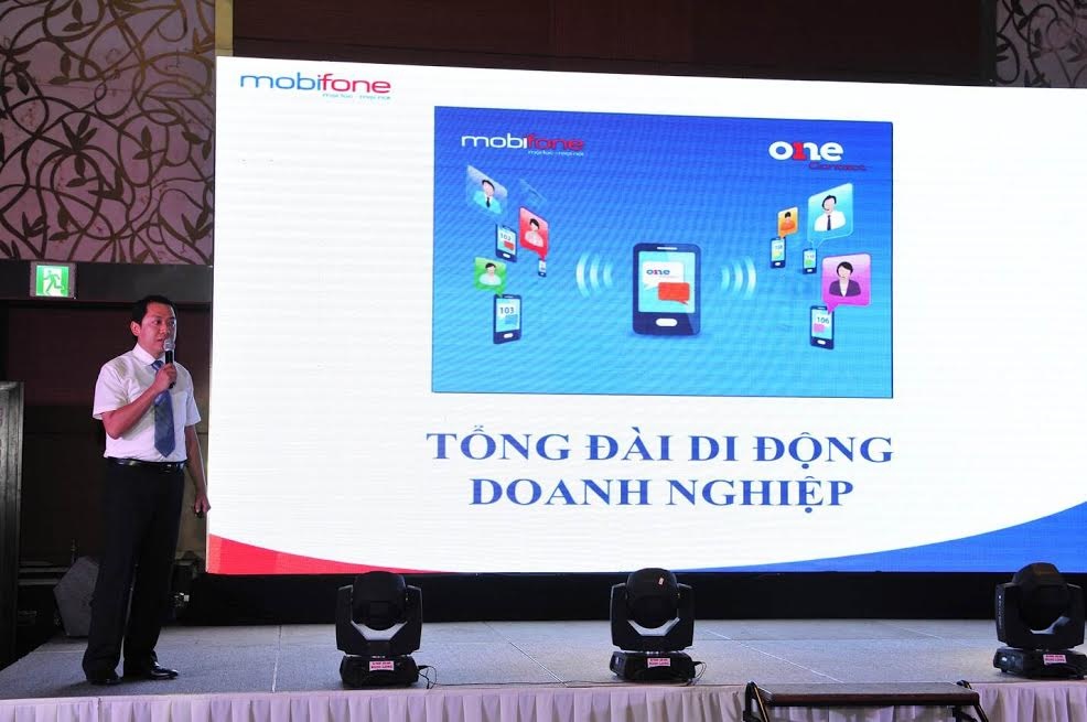 Mobifone ra mat dich vu tong dai cho doanh nghiep hinh anh