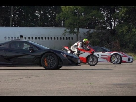 Ducati 1199 Superleggera do toc do McLaren P1 va Porsche 918 hinh anh