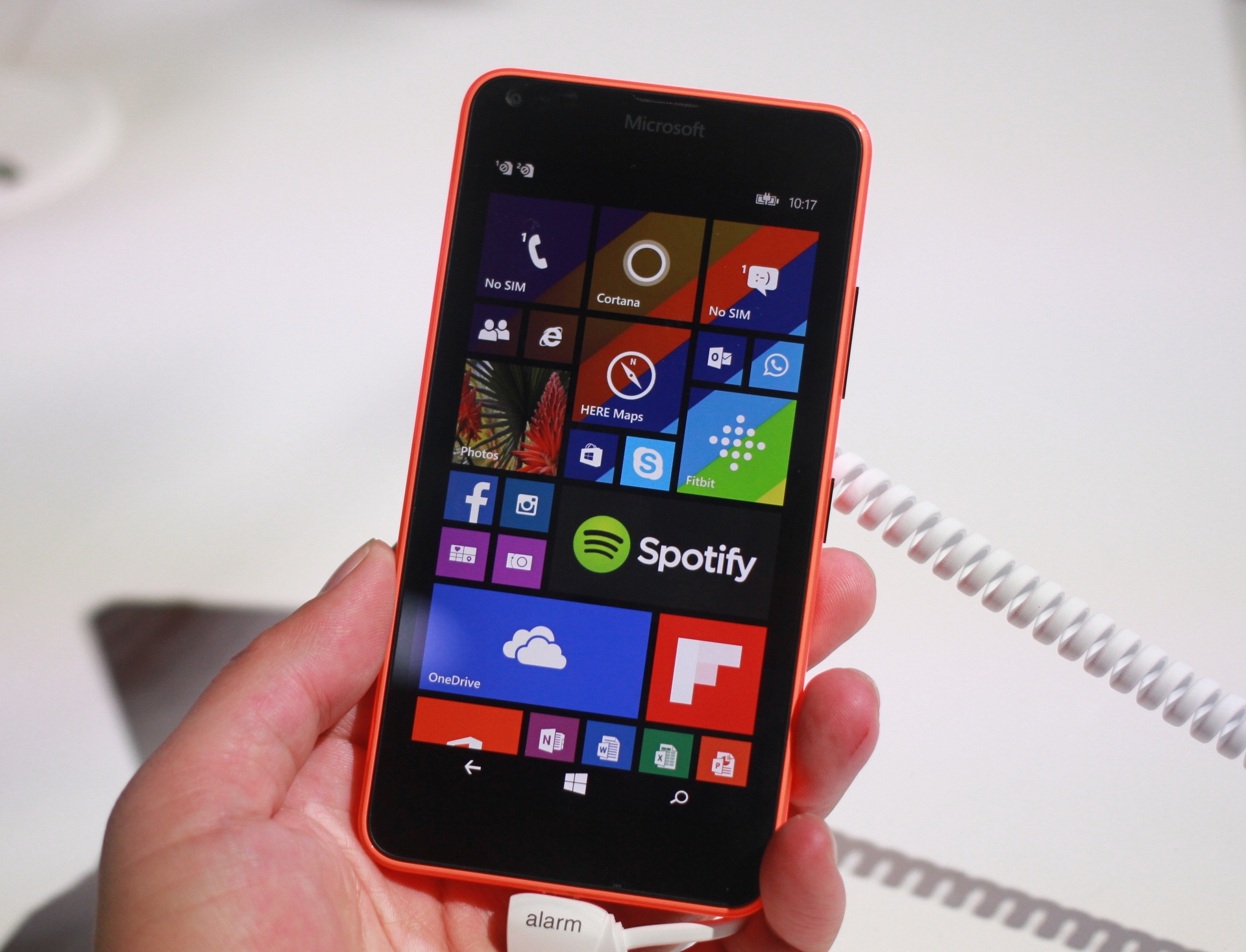 Thuc te Lumia 640 - smartphone 5 inch, gia tot sap ve VN hinh anh