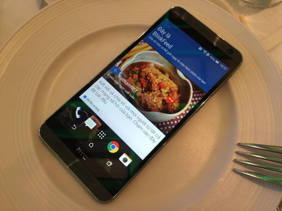HTC sap ban One E9 Plus gia 12,99 trieu o VN hinh anh