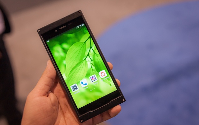 Nhung phat ngon gay bao cua BKAV ve Bphone hinh anh