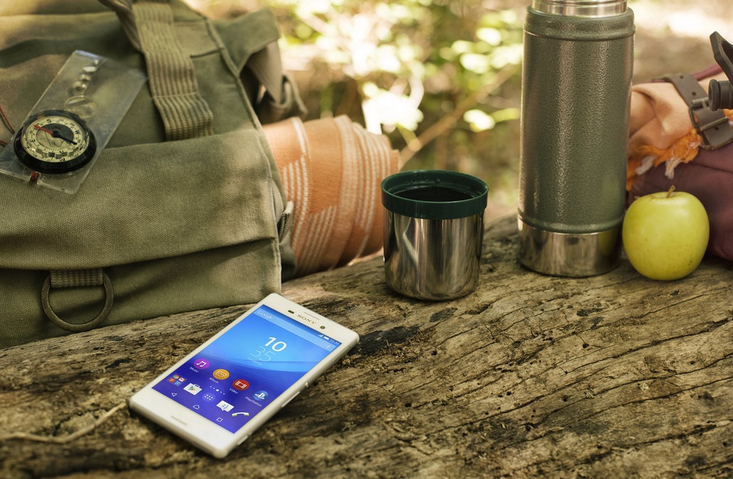 Zenfone 2 so sanh voi Sony Xperia M4 Aqua hinh anh