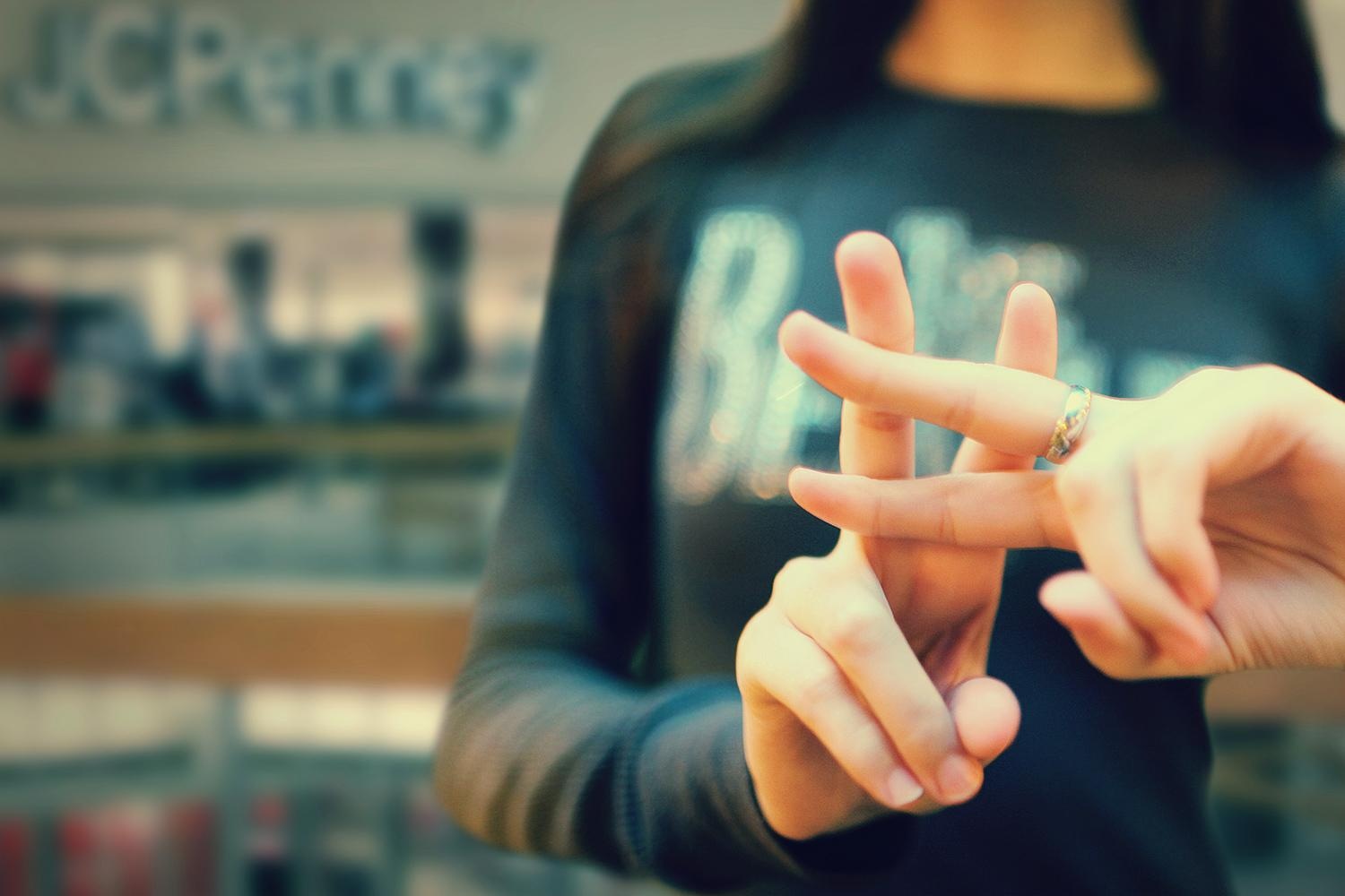 Dau hashtag dinh dam tren mang xa hoi la gi? hinh anh