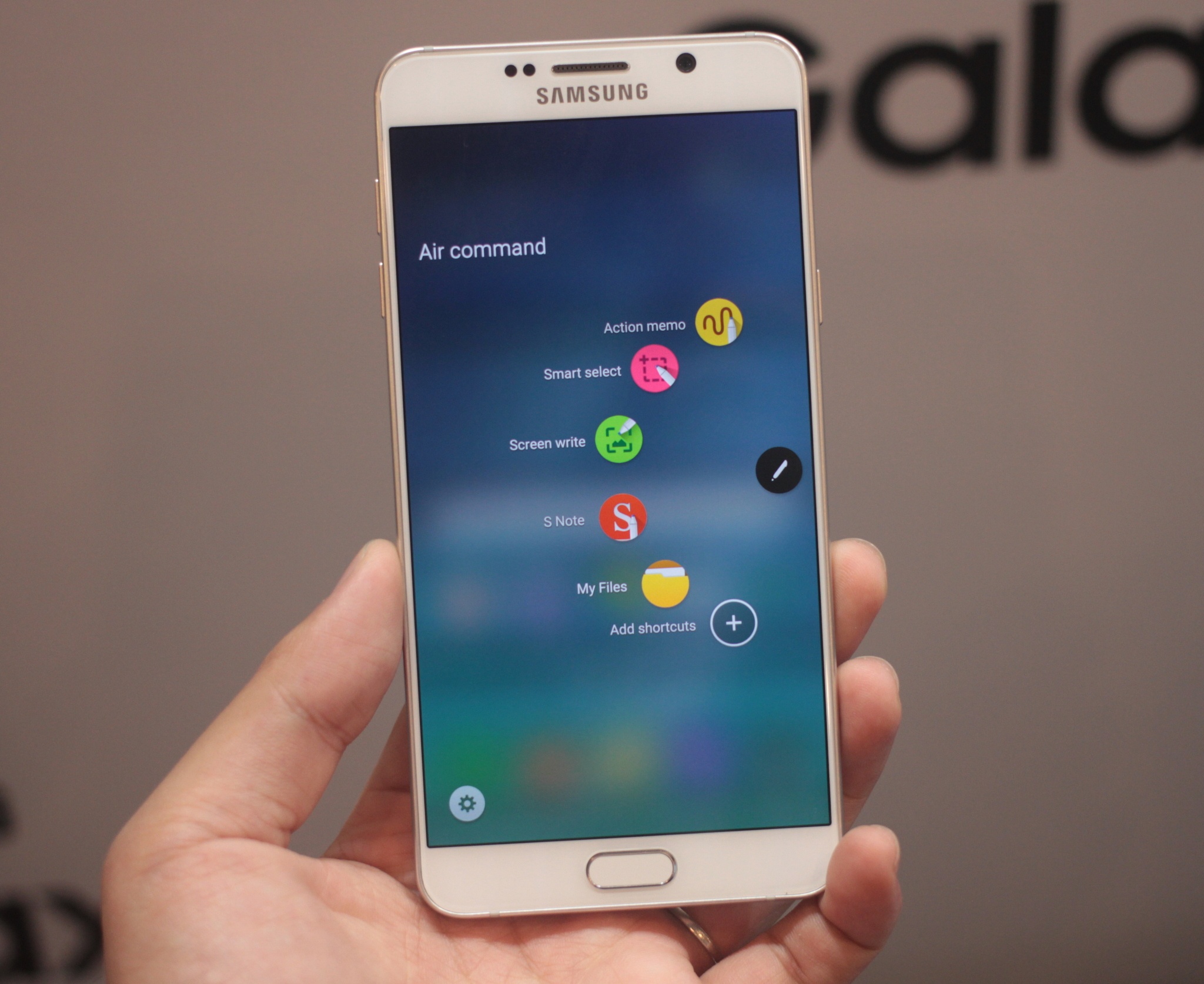 Trai nghiem nhanh Samsung Galaxy Note 5 hinh anh