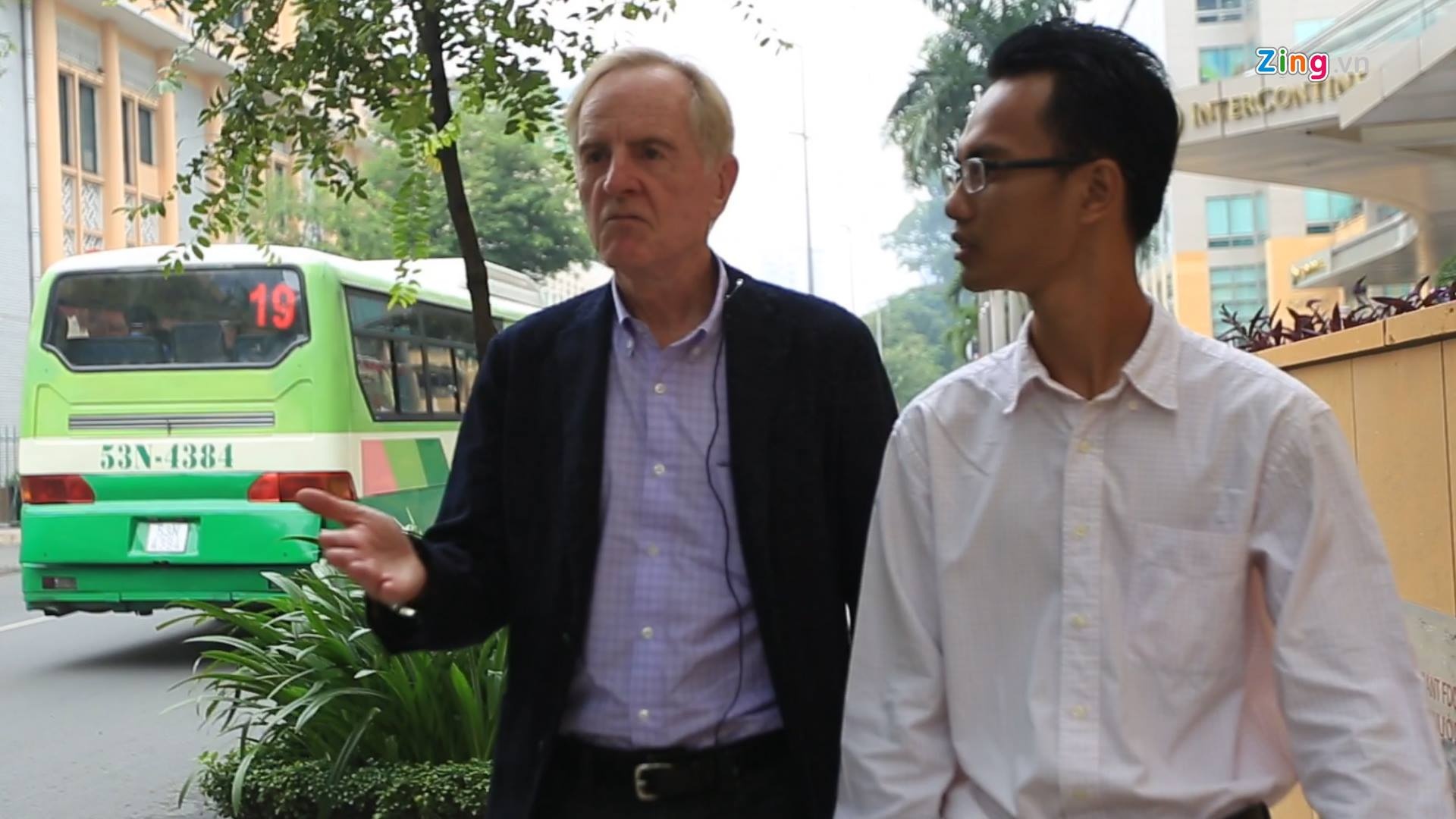 Cuu CEO Apple muon lam chu thi phan di dong gia re VN hinh anh