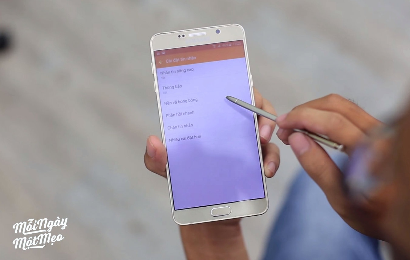 Nhan tin mien phi tren dien thoai Samsung Galaxy hinh anh