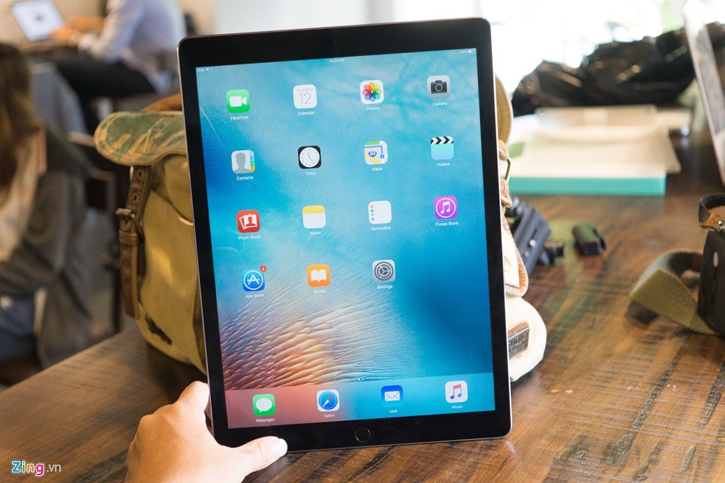 Dung thu iPad Pro gia 18,6 trieu tai Viet Nam hinh anh