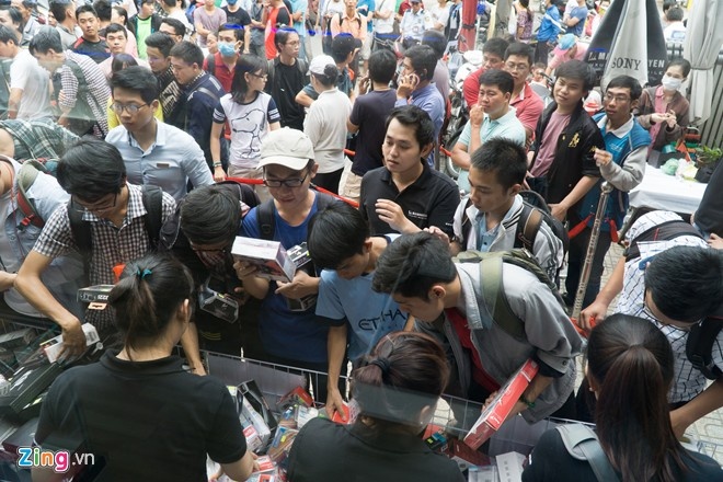 Dan cong nghe Viet co hao hung voi Black Friday? hinh anh