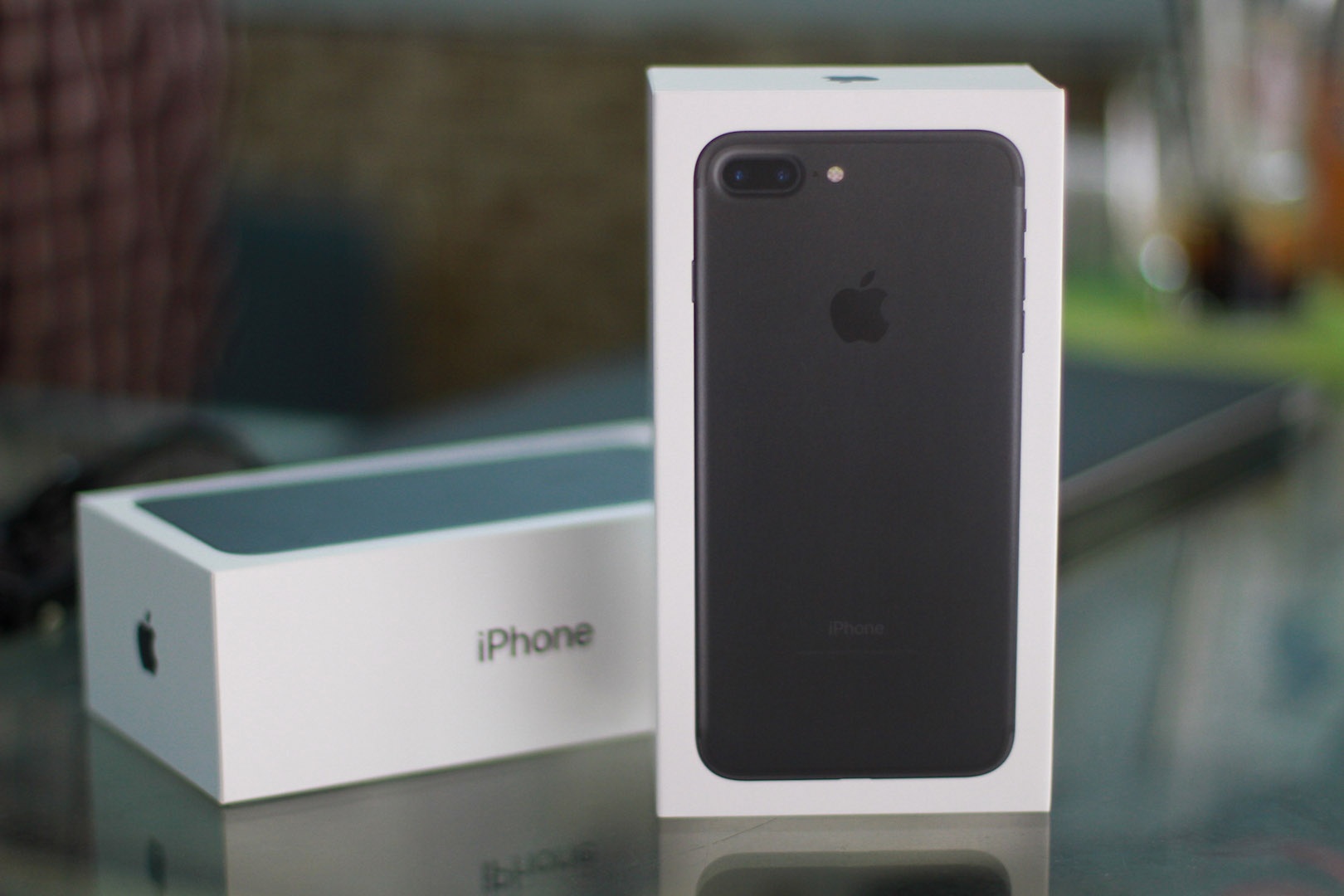 iPhone 7 Plus ve Viet Nam anh 1