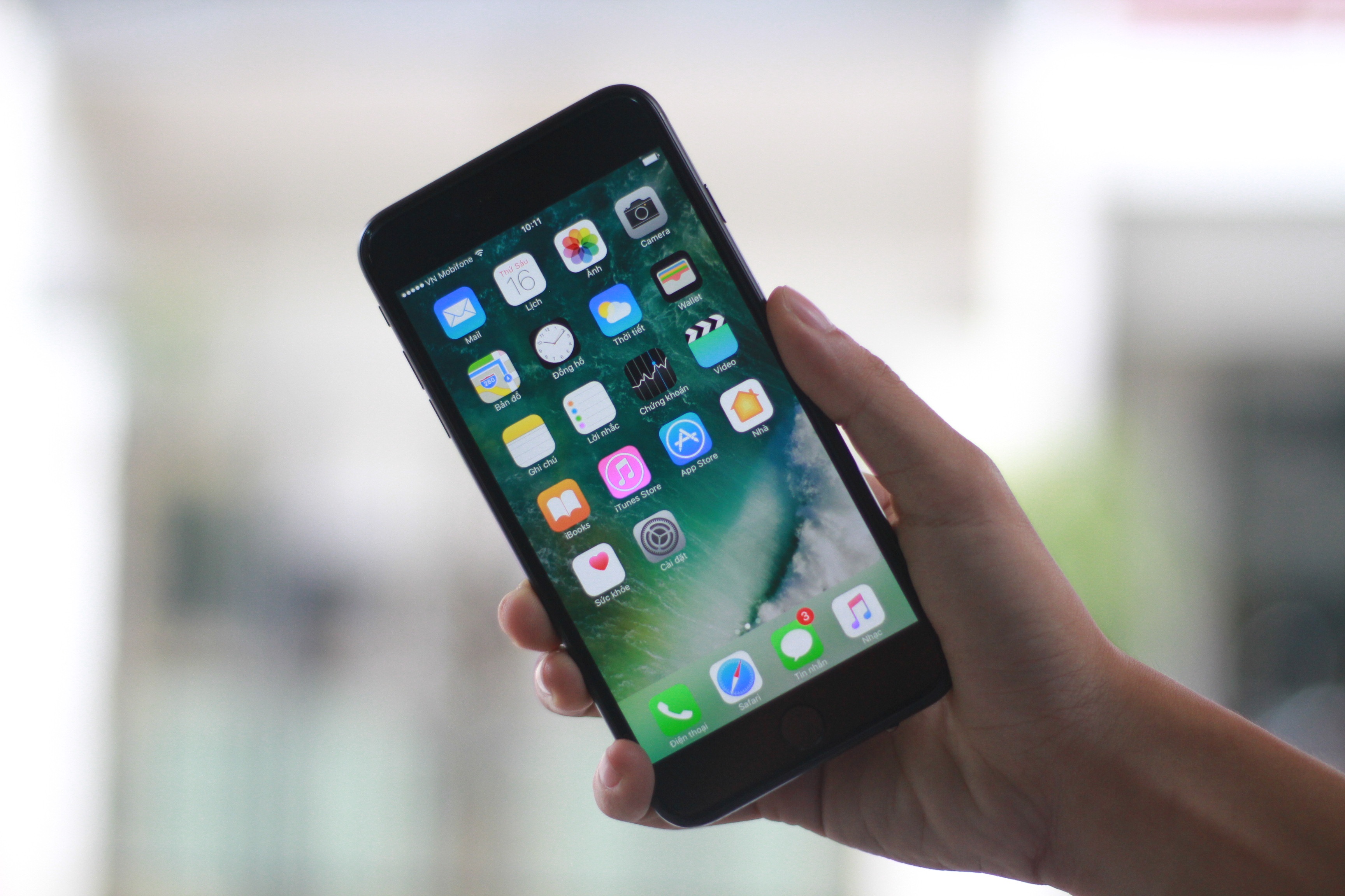 iPhone 7 Plus ve Viet Nam anh 3