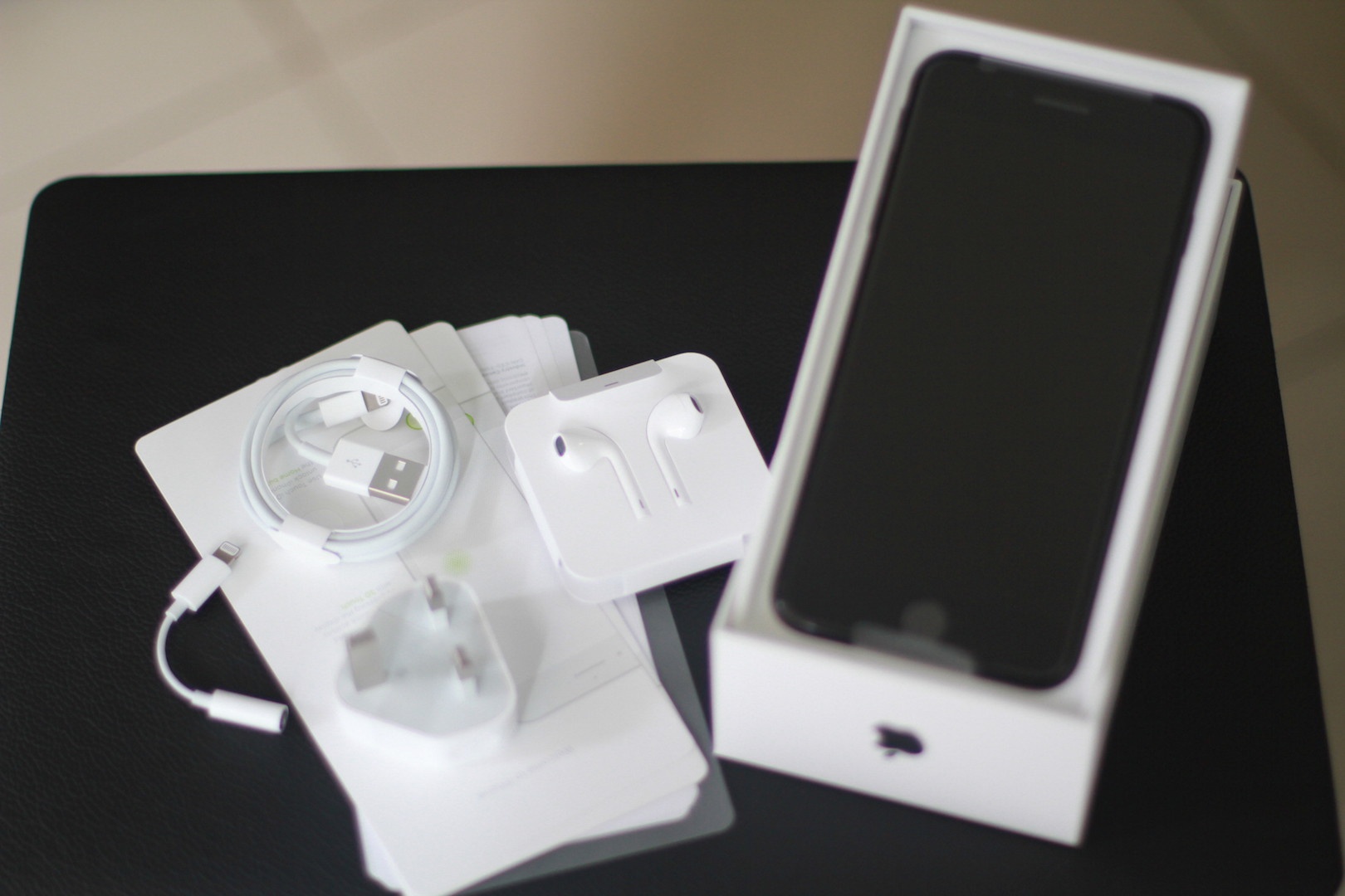 iPhone 7 Plus ve Viet Nam anh 2