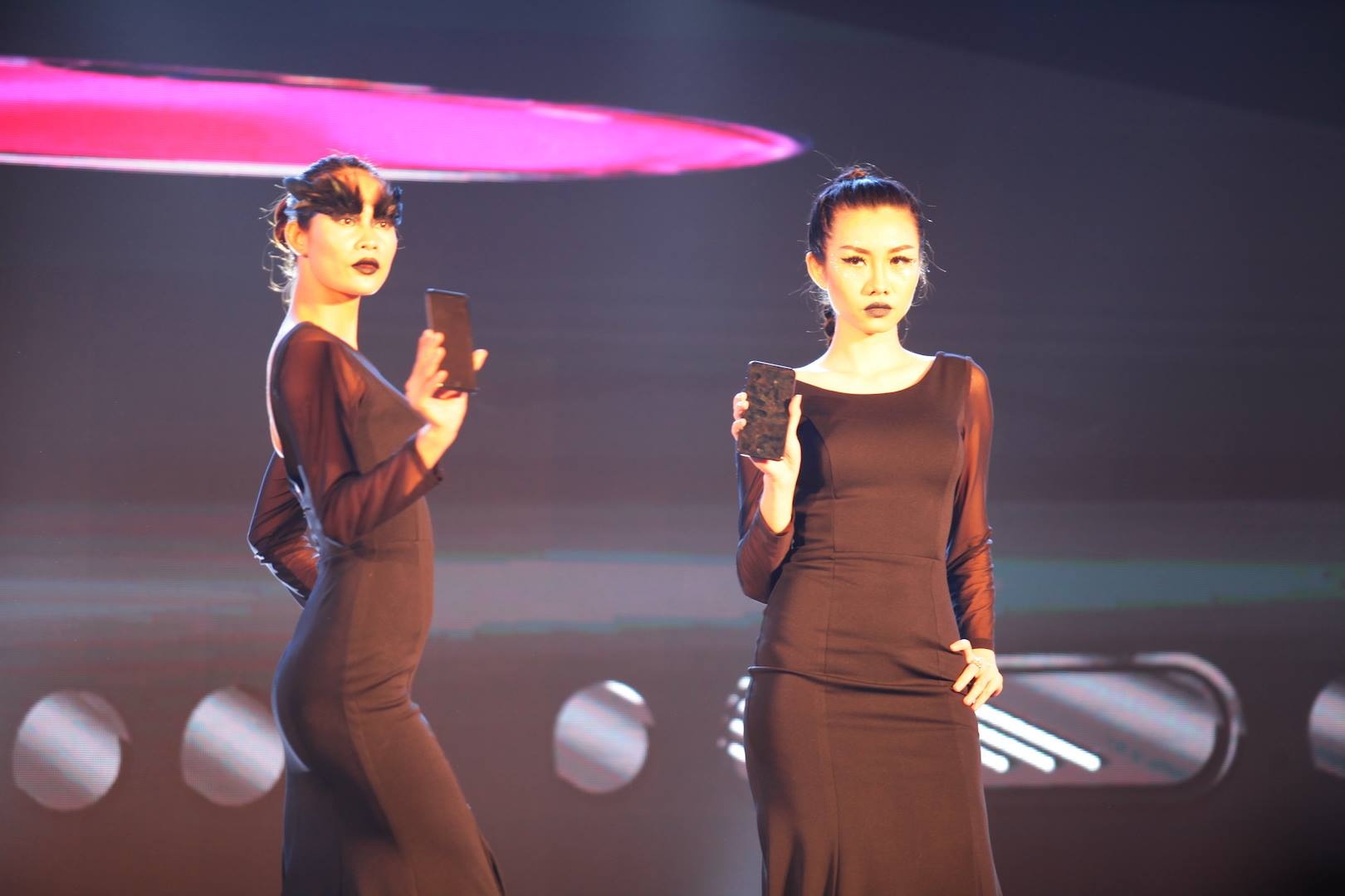 iPhone 7 trinh lang tai Viet Nam hinh anh