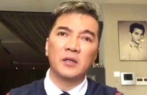 Dam Vinh Hung live stream ve no nan cua me hinh anh