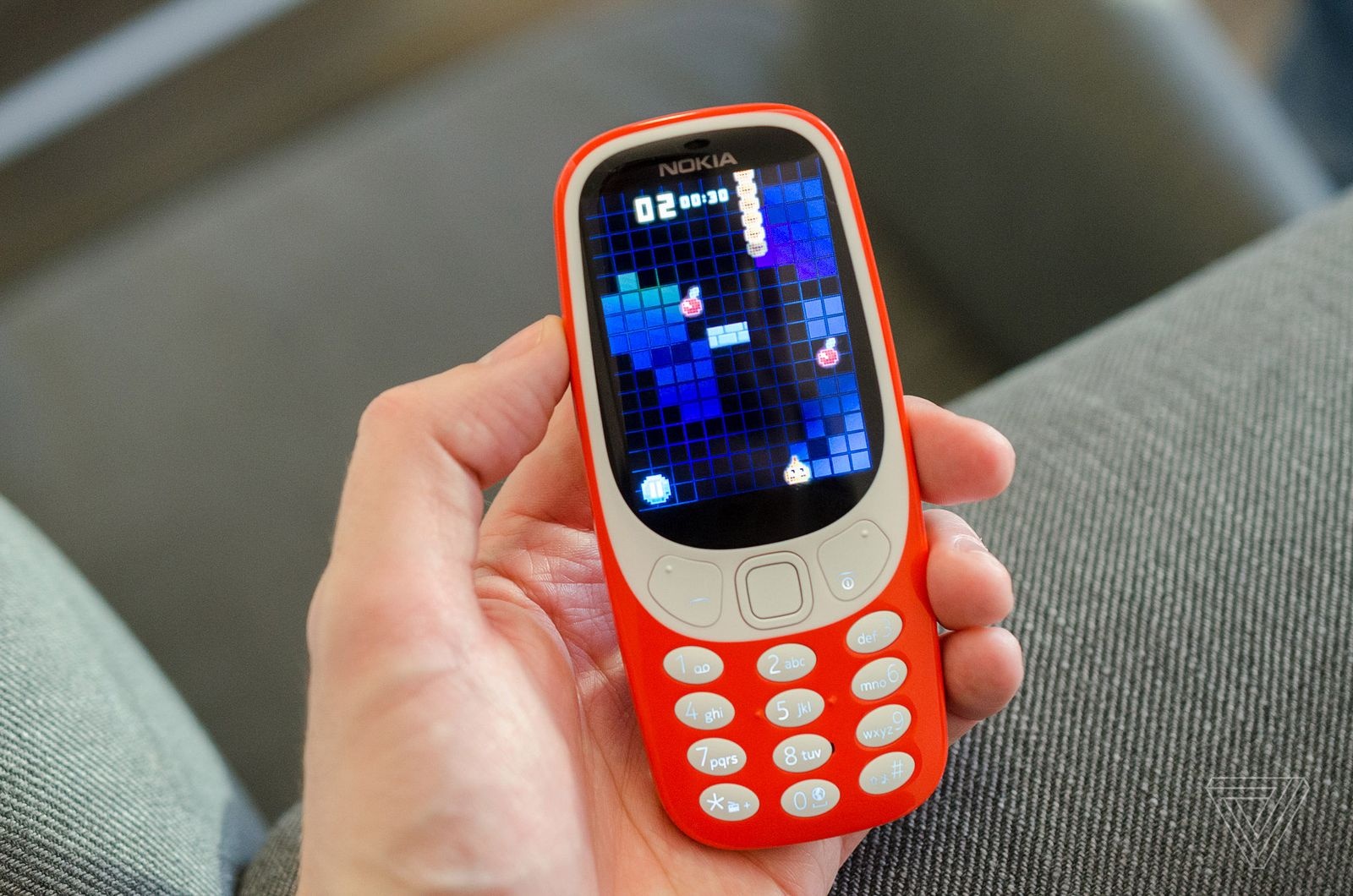 Nokia ra mat 3310 gia 52 USD hinh anh