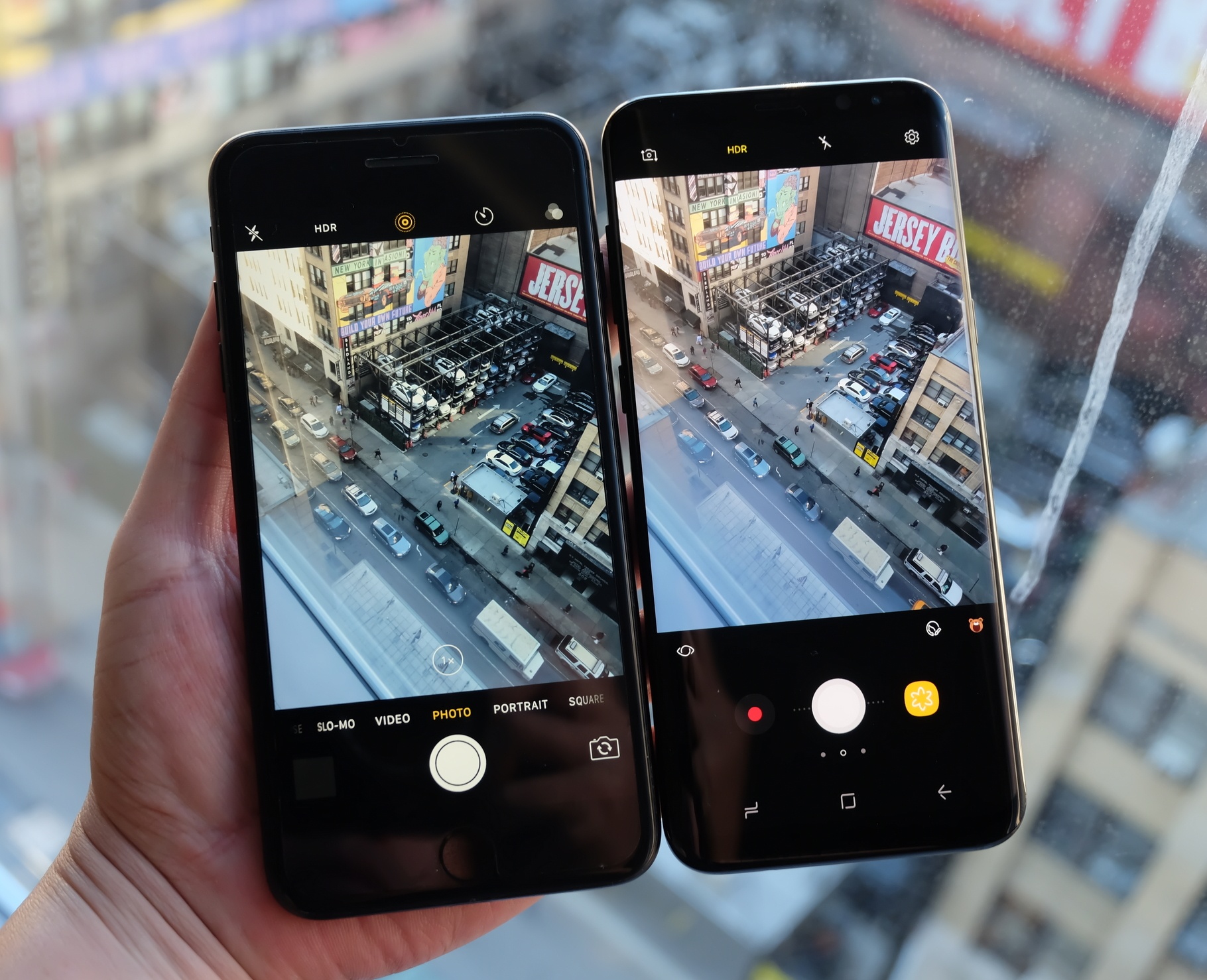 Galaxy S8+ so iPhone 7 Plus anh 4