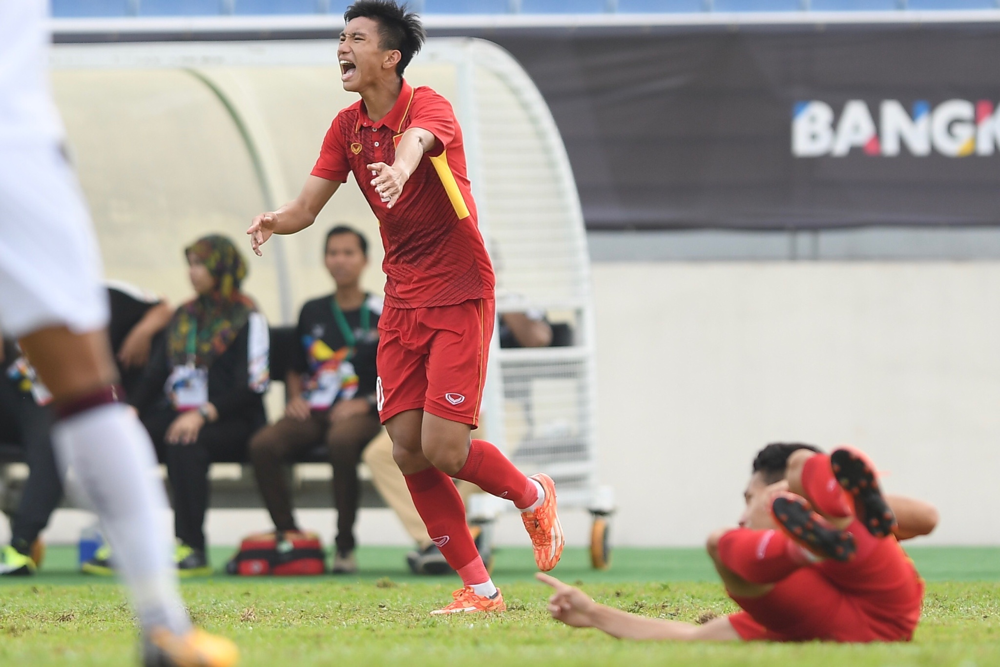 Viet Nam thua Thai Lan Sea games 29 anh 7