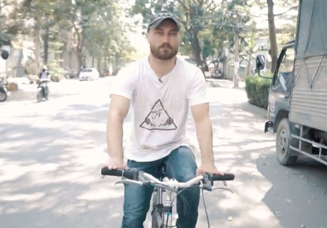 Ga Tay 8 nam o Sai Gon va khong the song o dau khac hinh anh